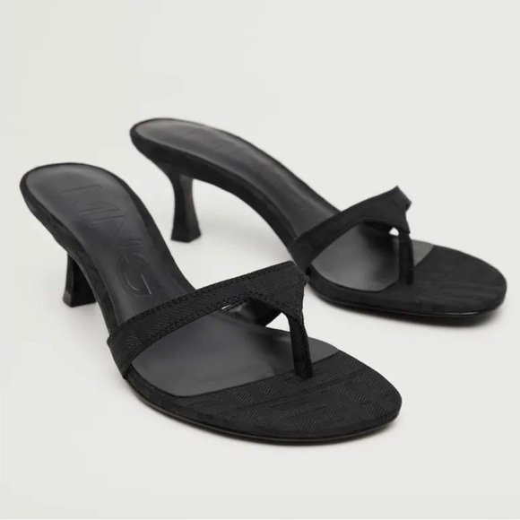 Mango Black Kitten Heel Thong Sandals 9.5 - Picture 1 of 7
